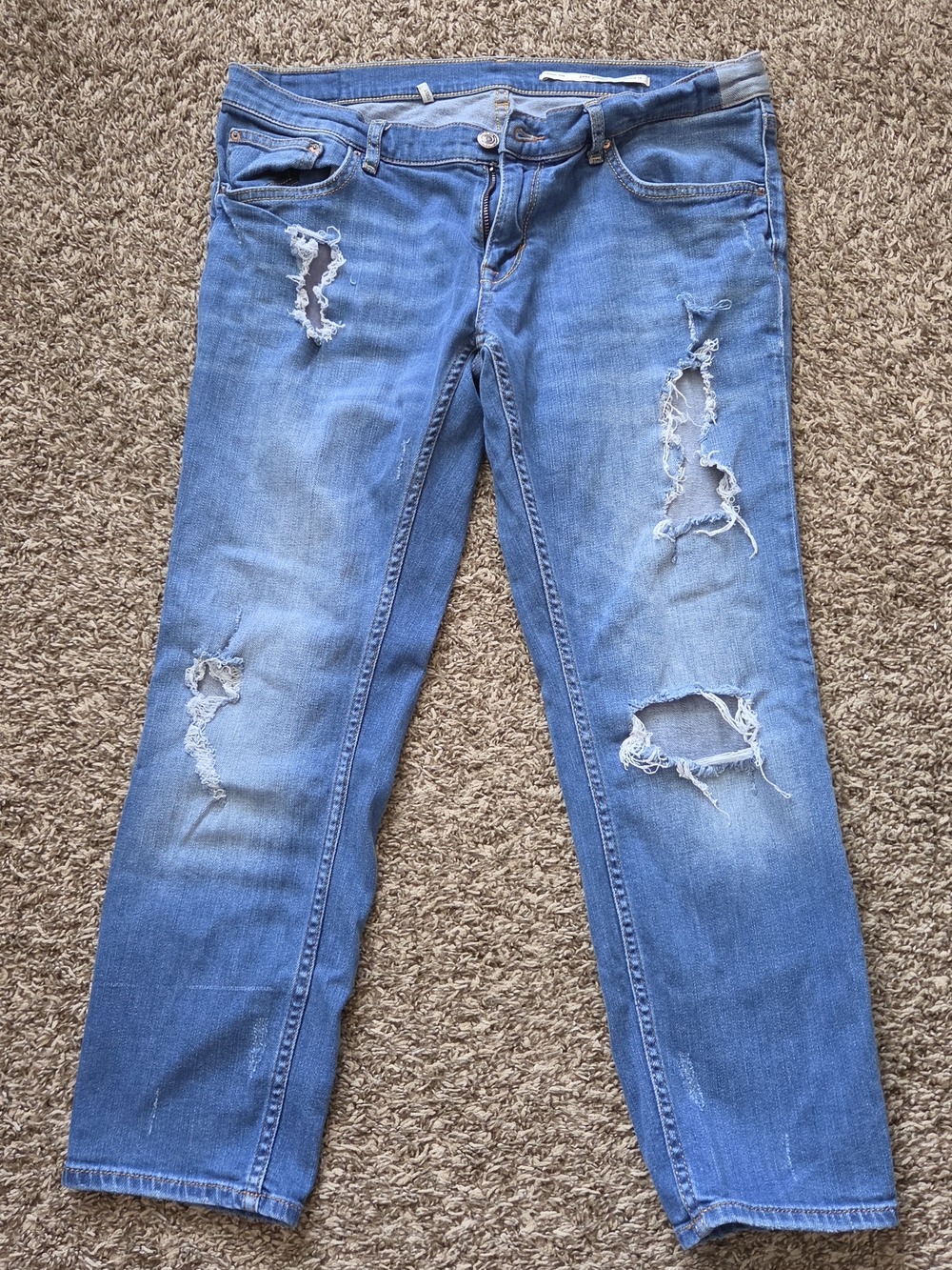 Zara Distressed Women's Blue Jeans Size 8 Low Rise